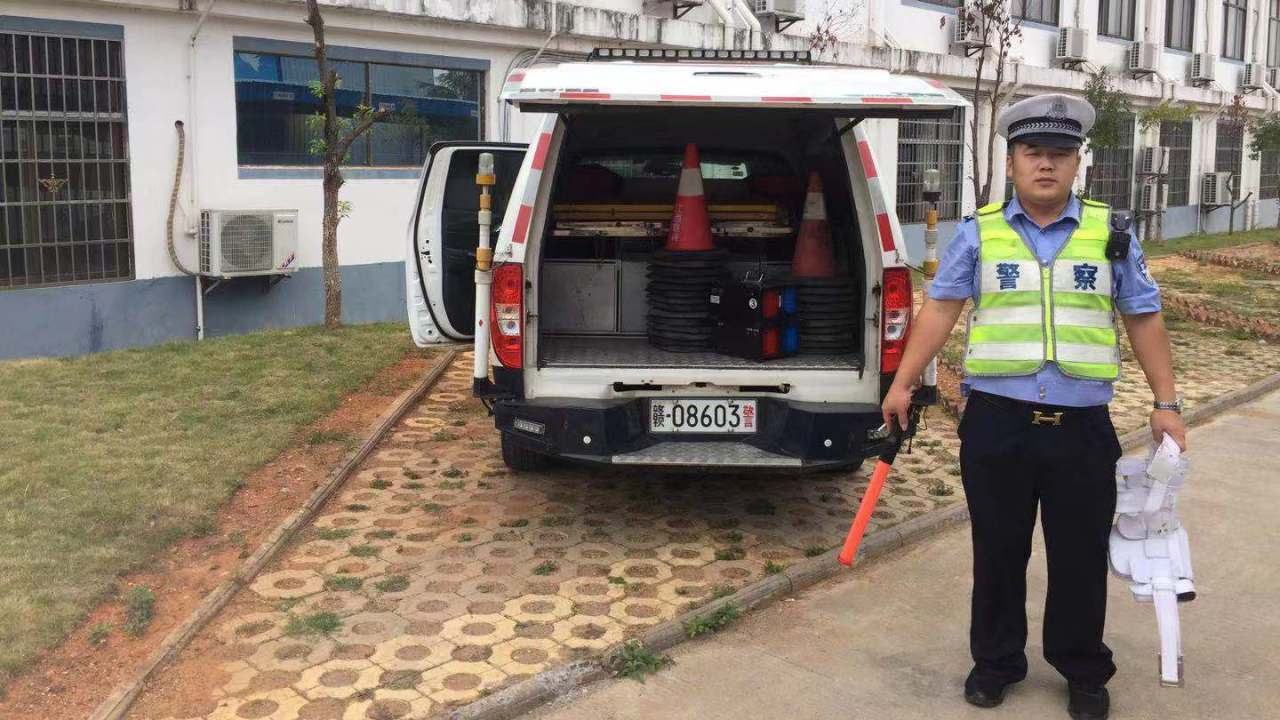 六大隊輔警-朱龍威