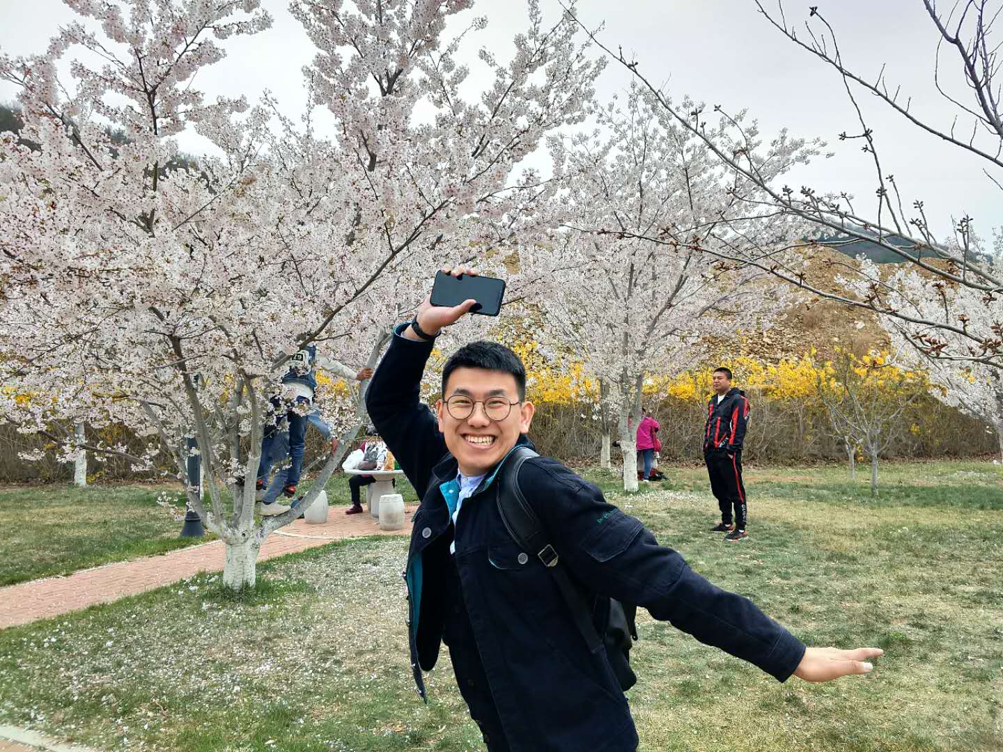 花间少年